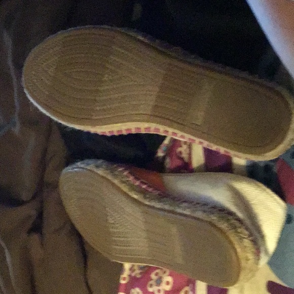 espadrilles - Picture 2 of 3